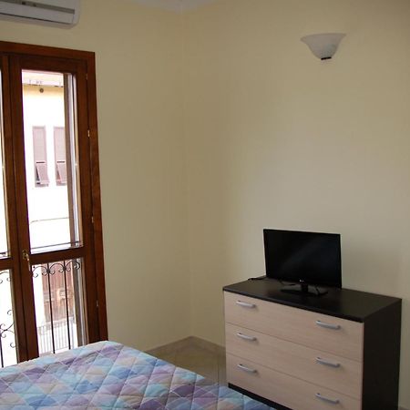 Beb 2000 Hotel Sassari Luaran gambar